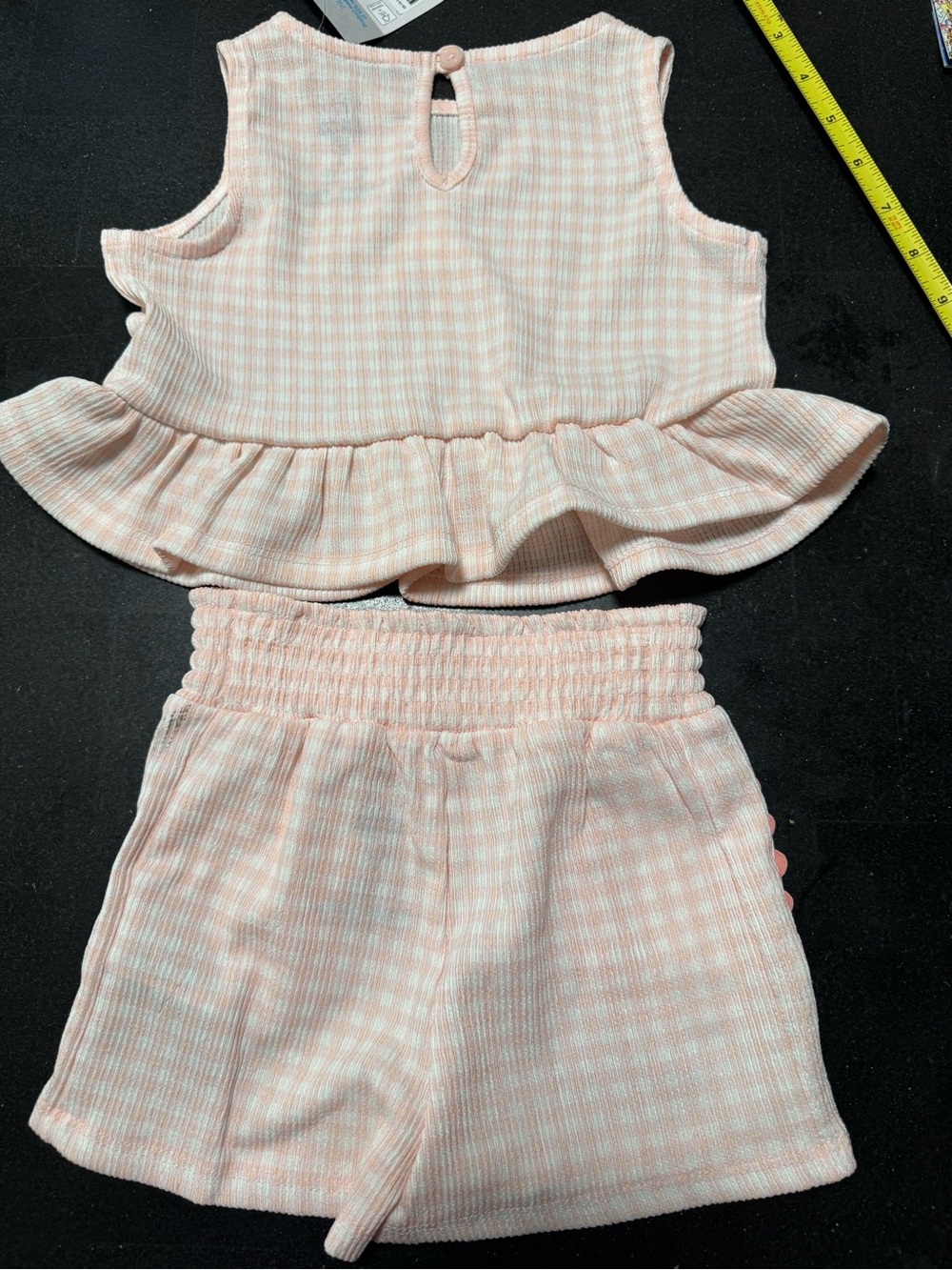 Two piece set - Picture 8 of 10